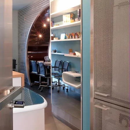 Daire High End At The Center Of
